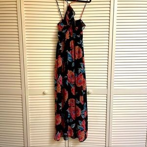 Gorgeous floral maxi dress